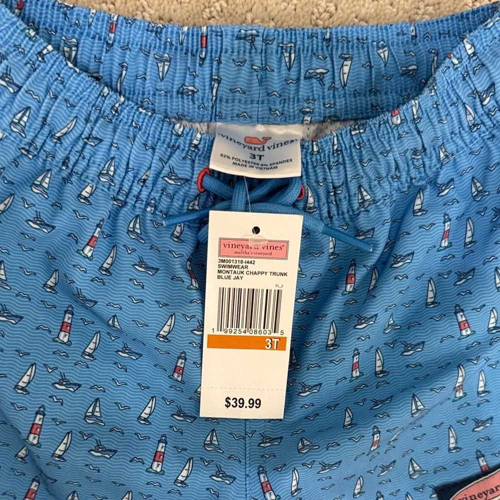 Vineyard Vines Blue Jay Lighthouse & Sailboat Trunk